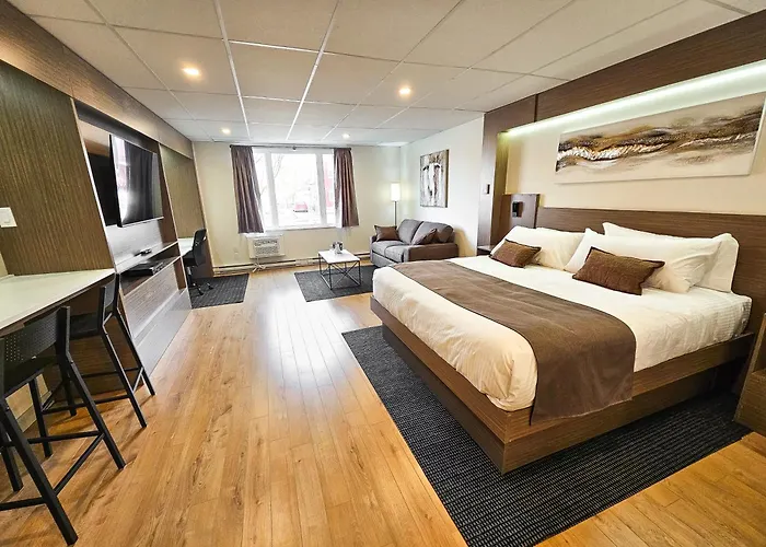 Hotel Le Voyageur Quebec City